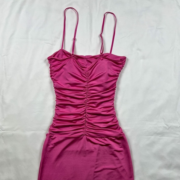 90’s Y2K Ruched Bodycon Mini Dress - Picture 7 of 8